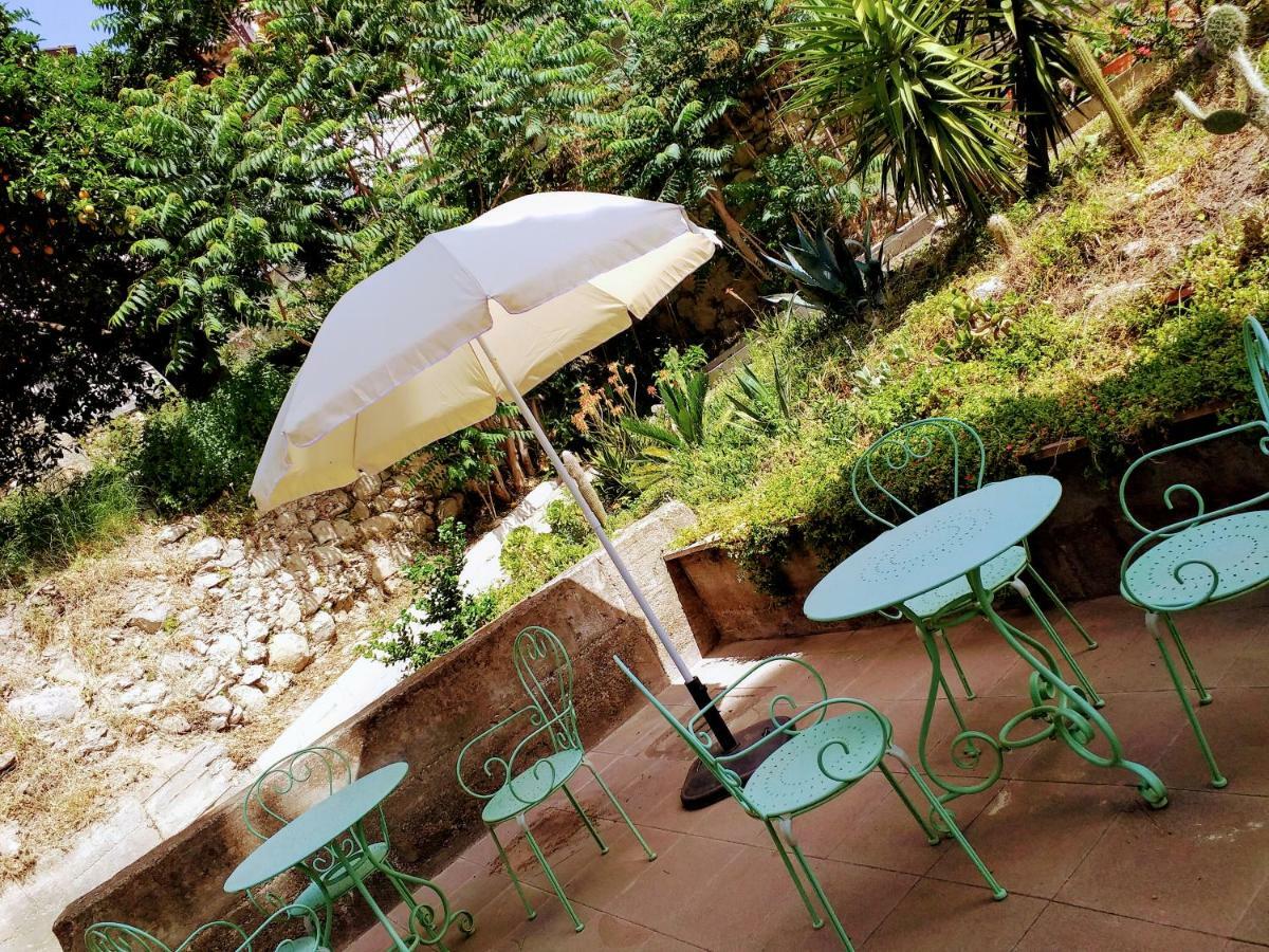 Albergo Diffuso Borgo Gallodoro エクステリア 写真
